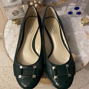 Green Talbots flats no flaws never wear with out tags real leather on the top
